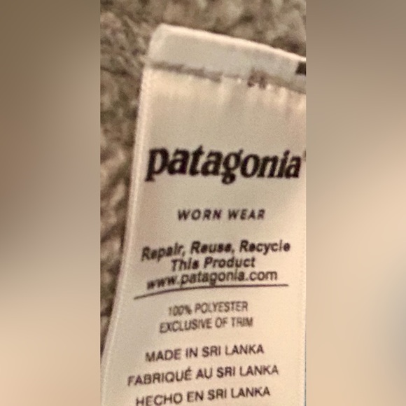 Patagonia Women's Birch White Better Sweater. Full Front Zipper Size Medium - Picture 10 of 15